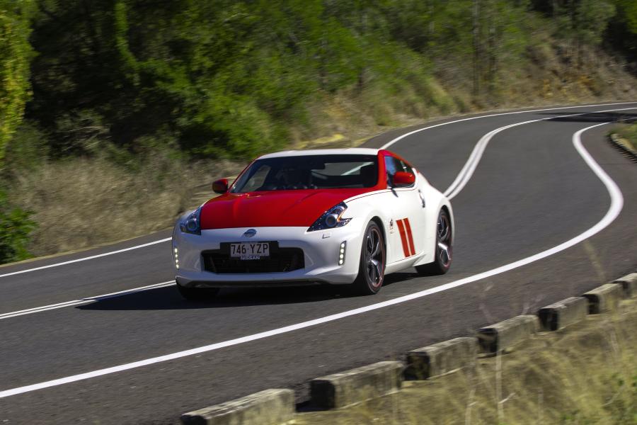  Nissan 370Z 50th Anniversary (Z34) 2019 года  (AU) (фото 4 из 19)